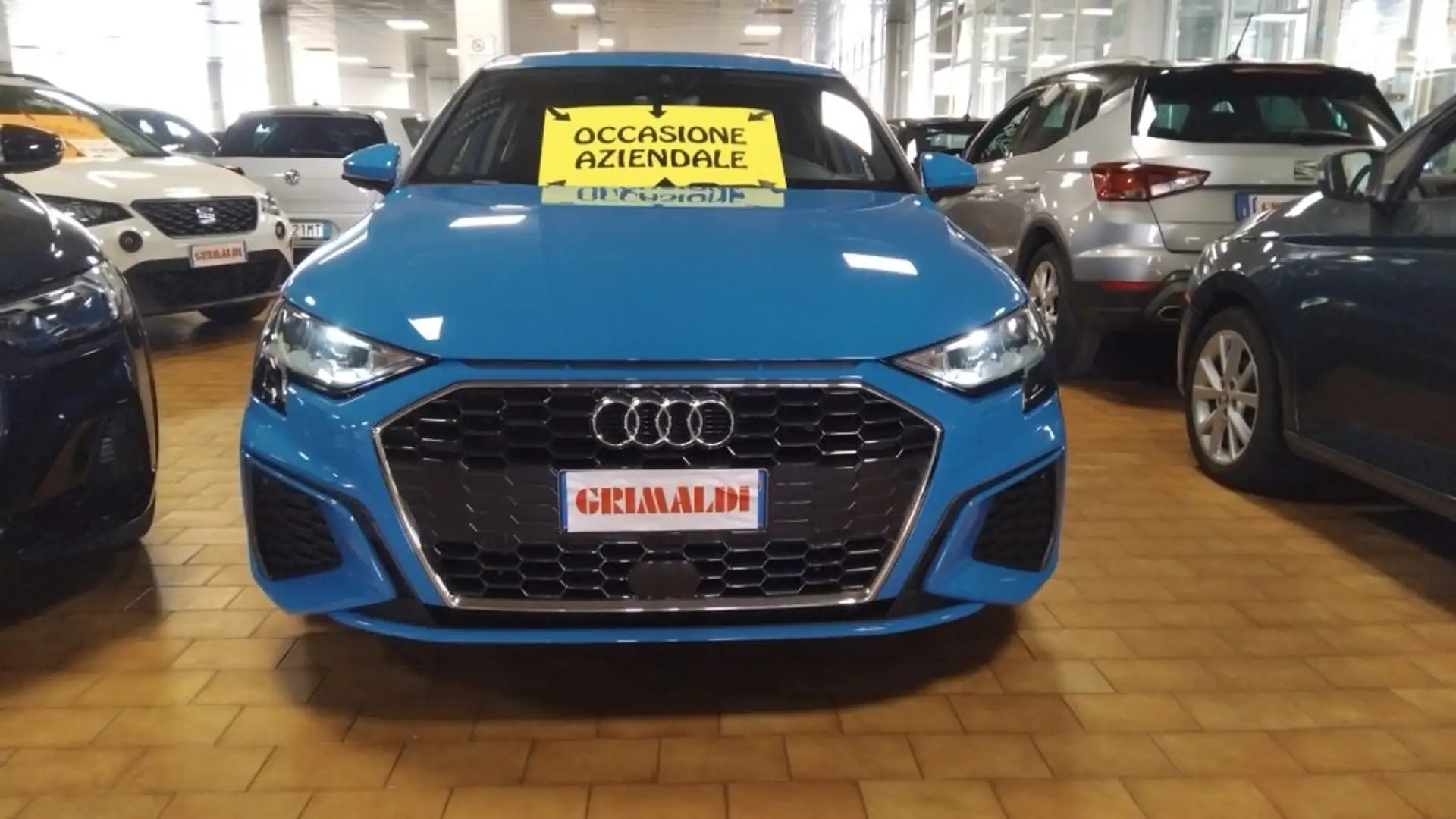 Audi A3 SPORTBACK 35 TFSI S tronic S Line Edition MHEV Grigio - 2