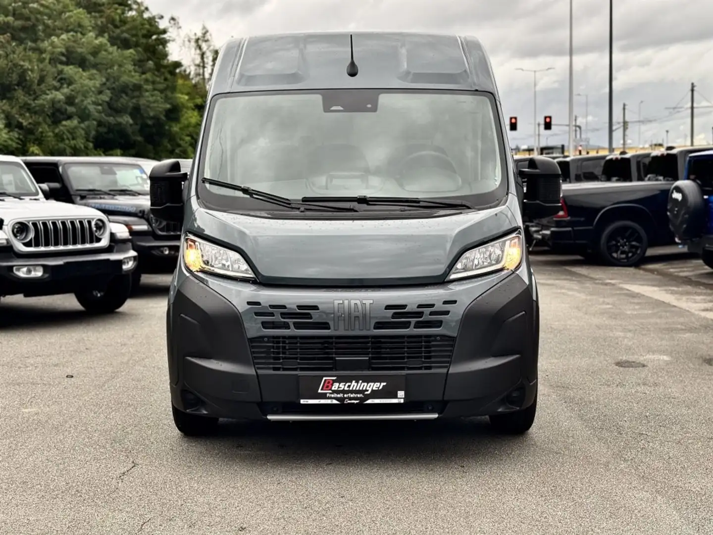 Fiat Ducato 35 Maxi L4H2 140 Grau - 2