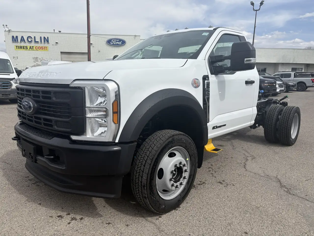 Ford F-550 Super Duty снимка Ford F-550 Super Duty