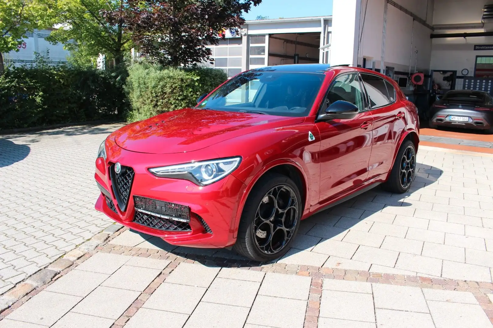 Alfa Romeo Stelvio Quadrifoglio Q4 Werksgara. bis 03-2026 Rot - 1