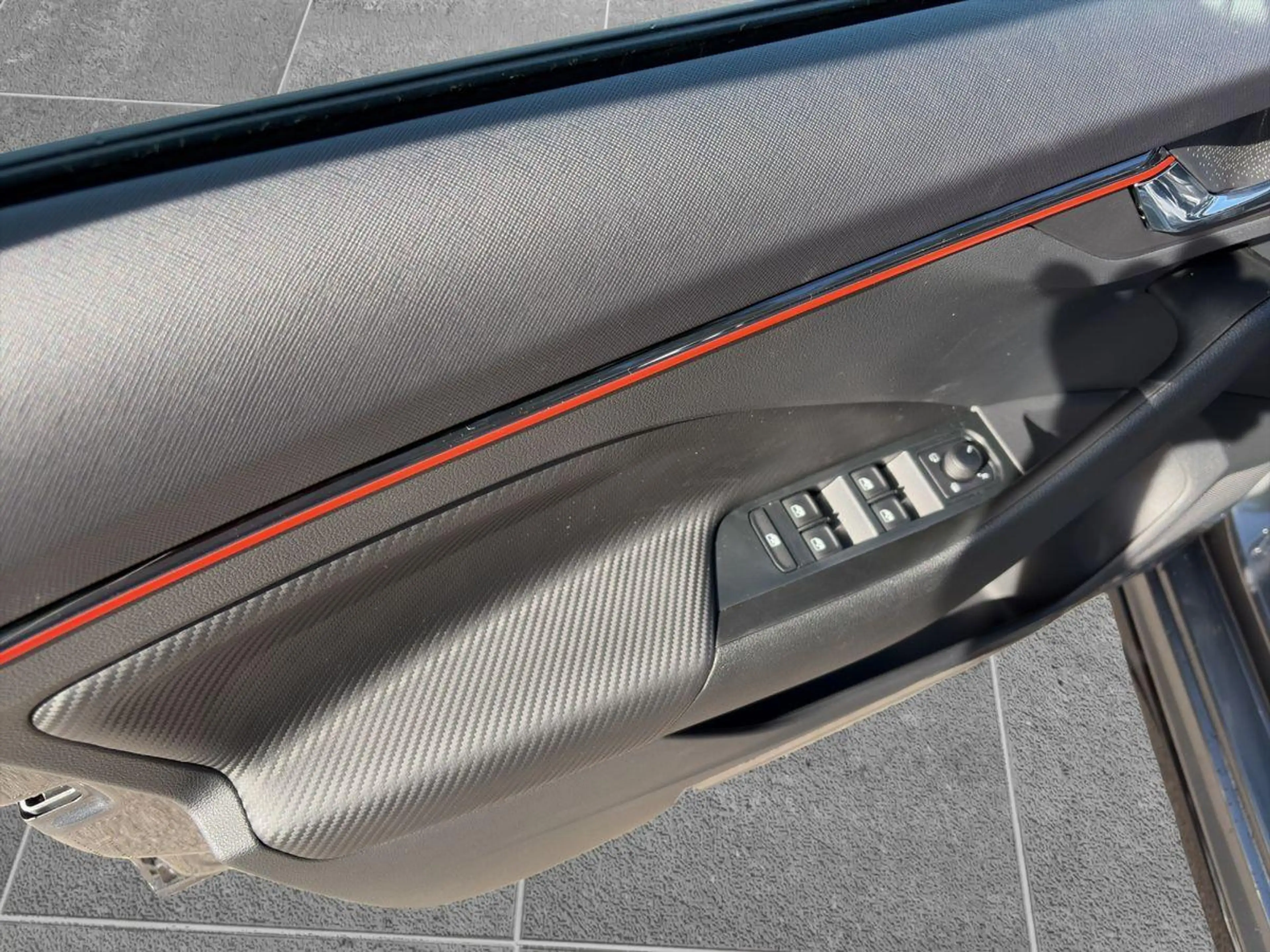 Skoda Kamiq Monte Carlo 1,0 TSI DSG NAVI — photo 14