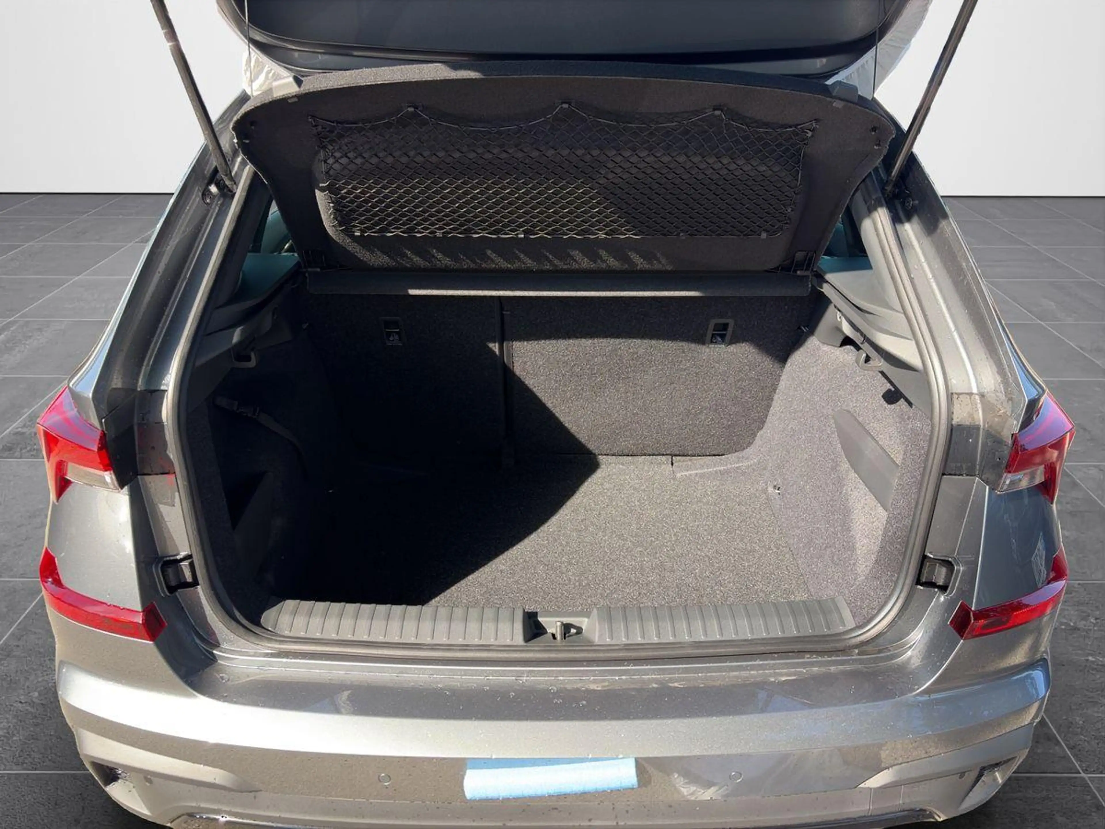 Skoda Kamiq Monte Carlo 1,0 TSI DSG NAVI — photo 9