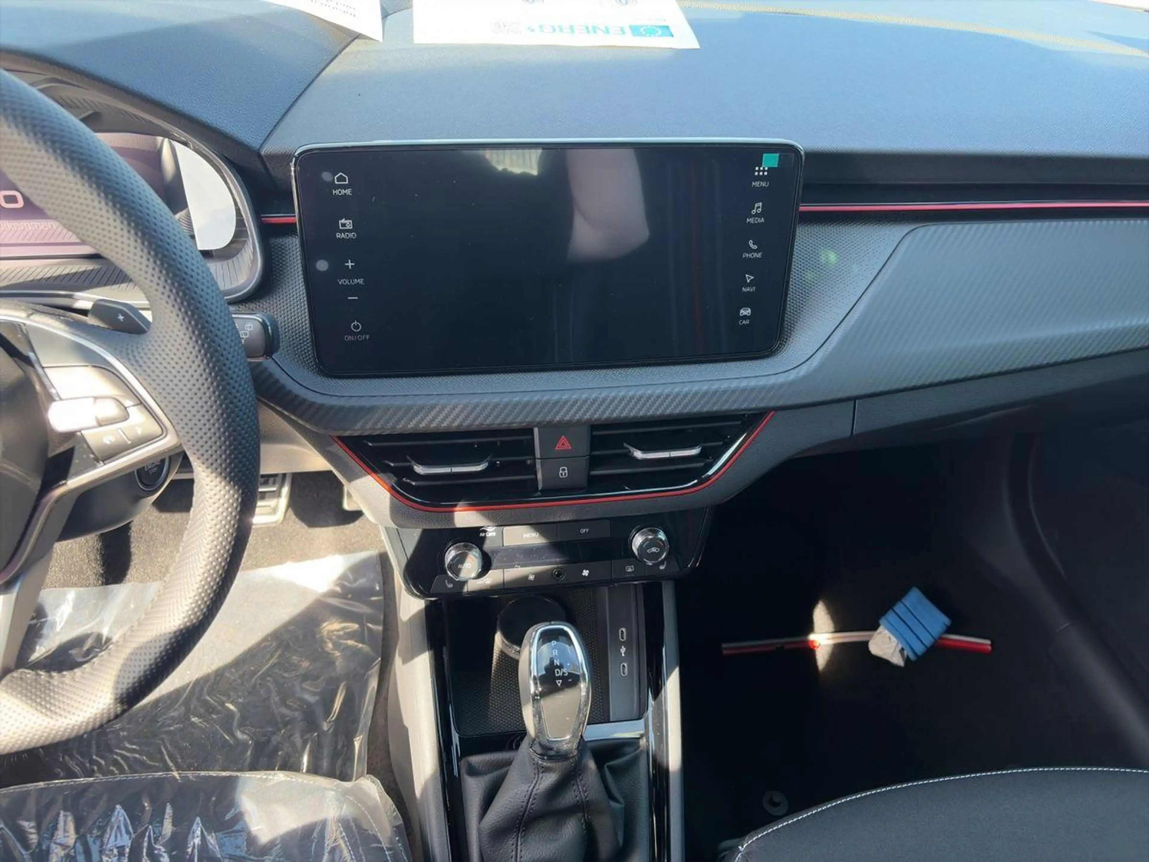 Skoda Kamiq Monte Carlo 1,0 TSI DSG NAVI — photo 13