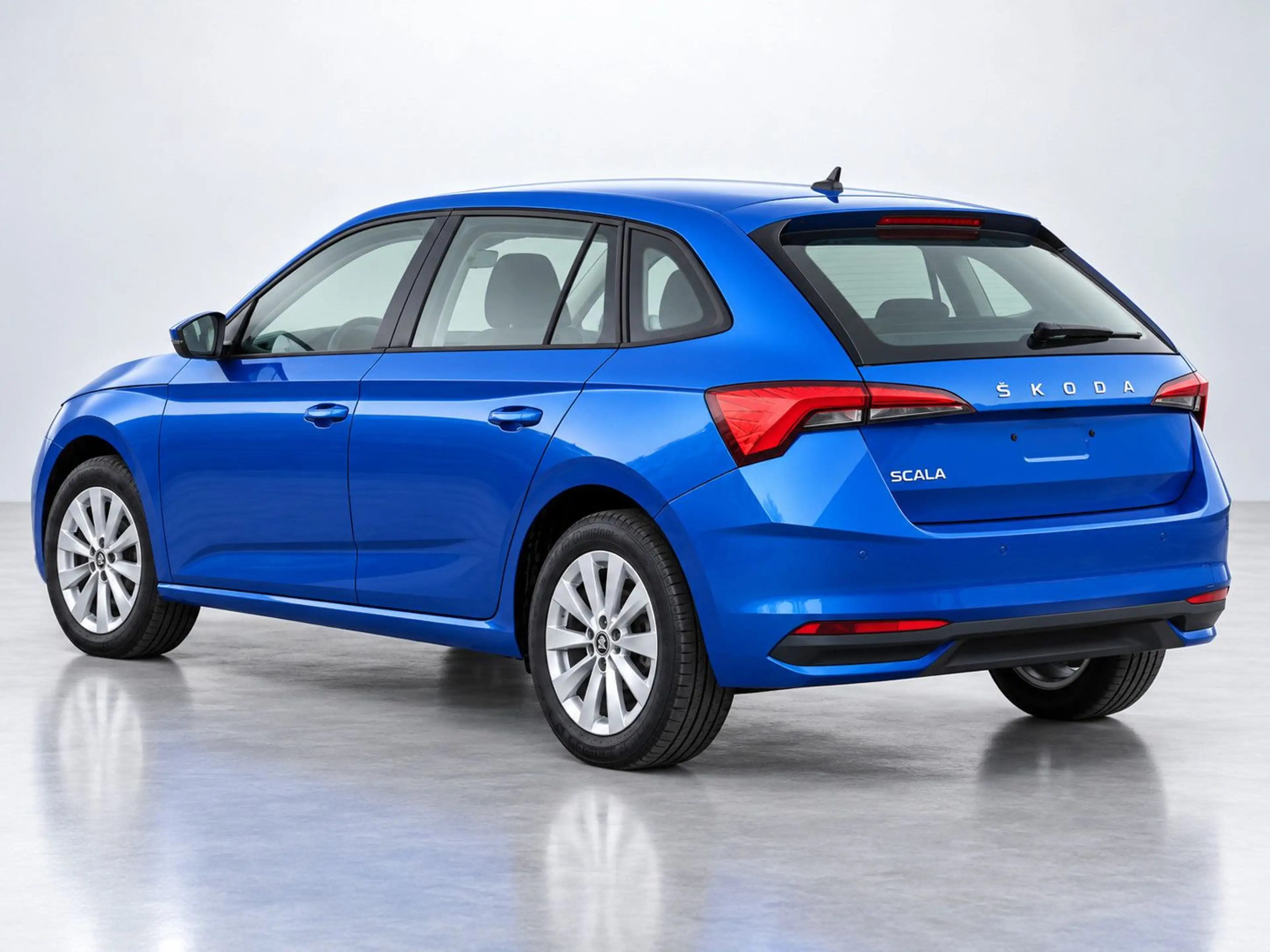 Skoda Scala 116 PS 7G-DSG Navi-App Klimatronik LED — photo 3