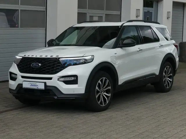 Ford Explorer ST-Line Plug-in-Hybrid 4x4