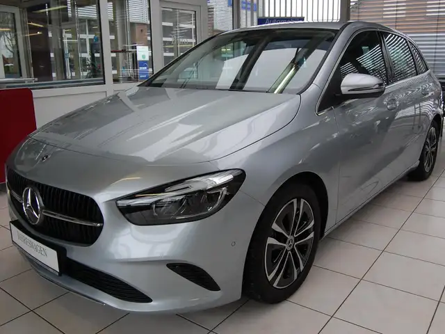 Mercedes-Benz B 180 Progressive Navi. Parktr. Sitzh. Kamera.