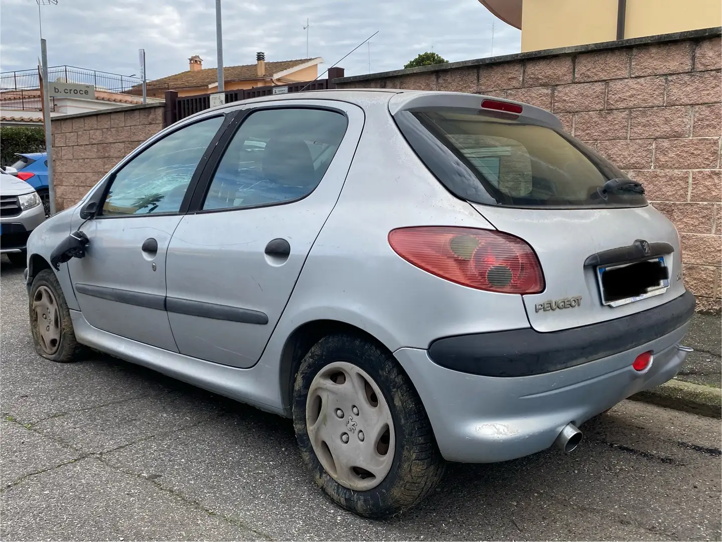 Peugeot 206 1.4 benzina - 2