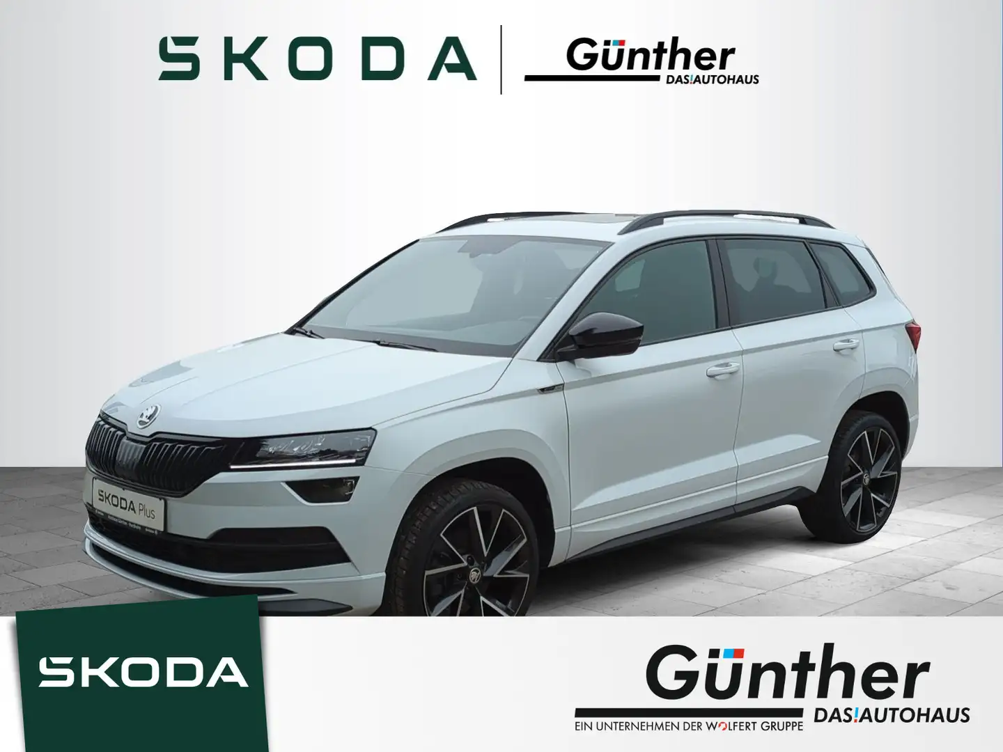 Skoda Karoq 1.5 TSI DSG Sportline +NAVI+AHK+PANO+KAMER Weiß - 1