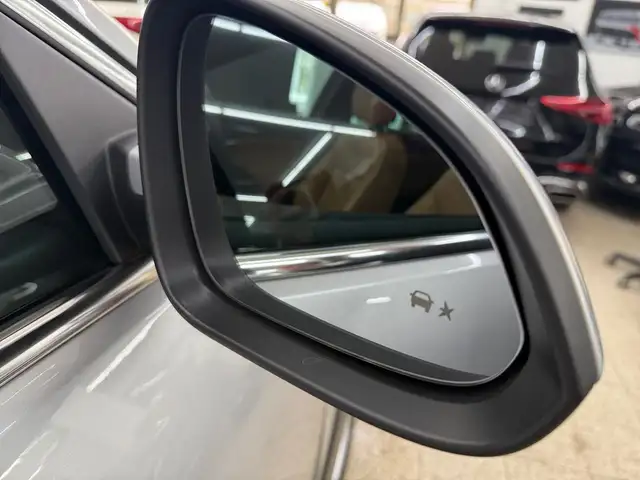 Opel Insignia view 14