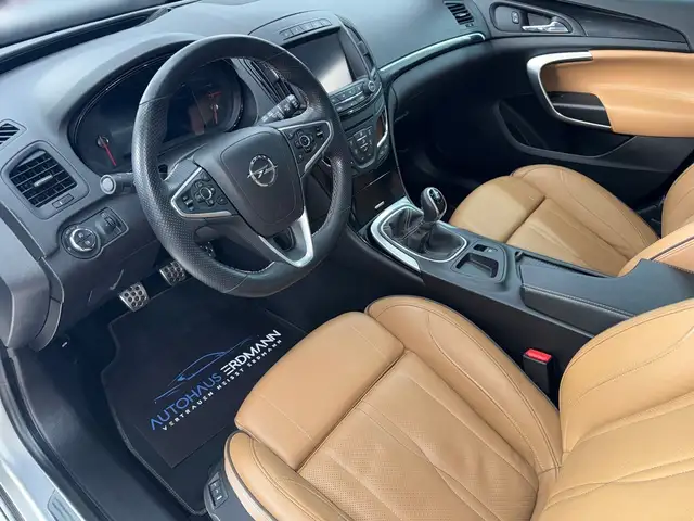 Opel Insignia view 7