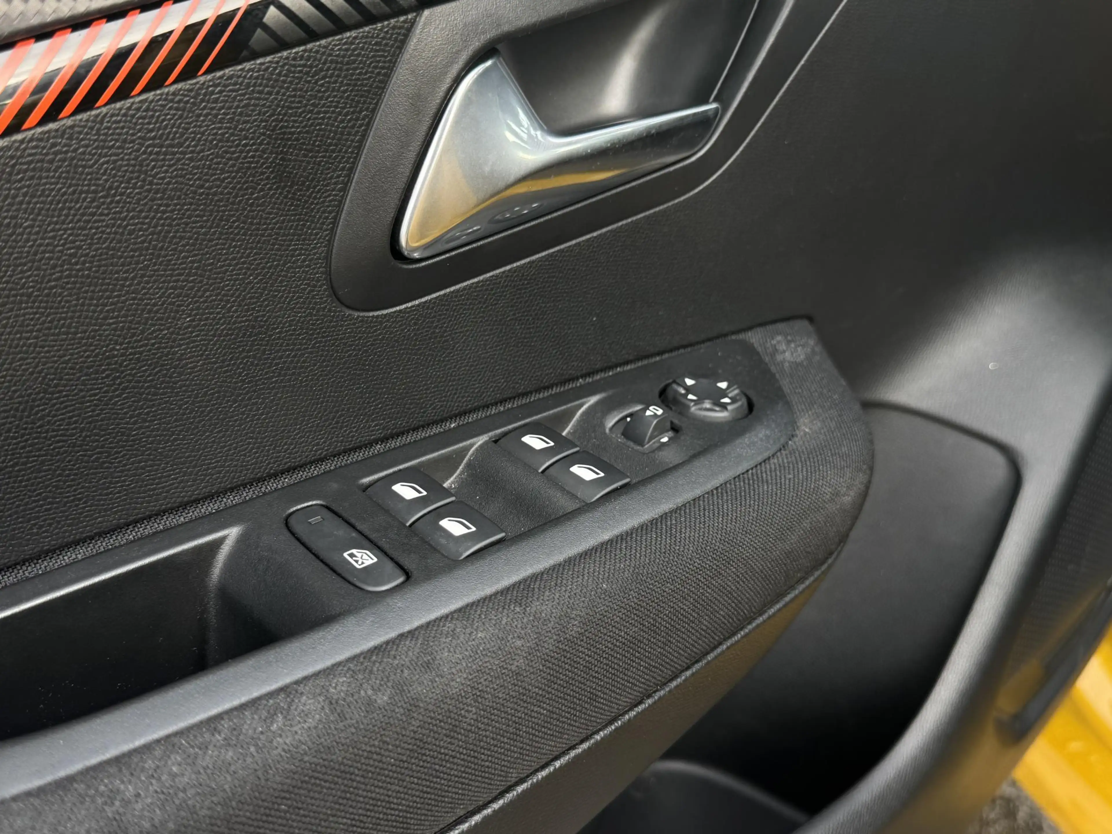 Peugeot e-208 EV Active Pack 50 kWh | Parkeerhulp | Cruise Contr — photo 11