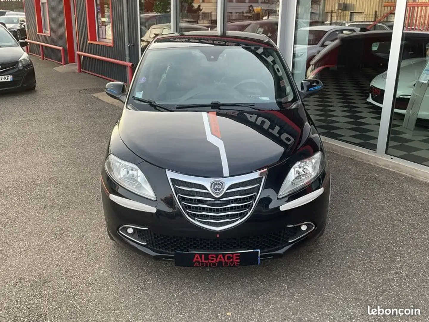 Lancia Ypsilon 1.2 8V 69 ELEFANTINO GOLD Schwarz - 2