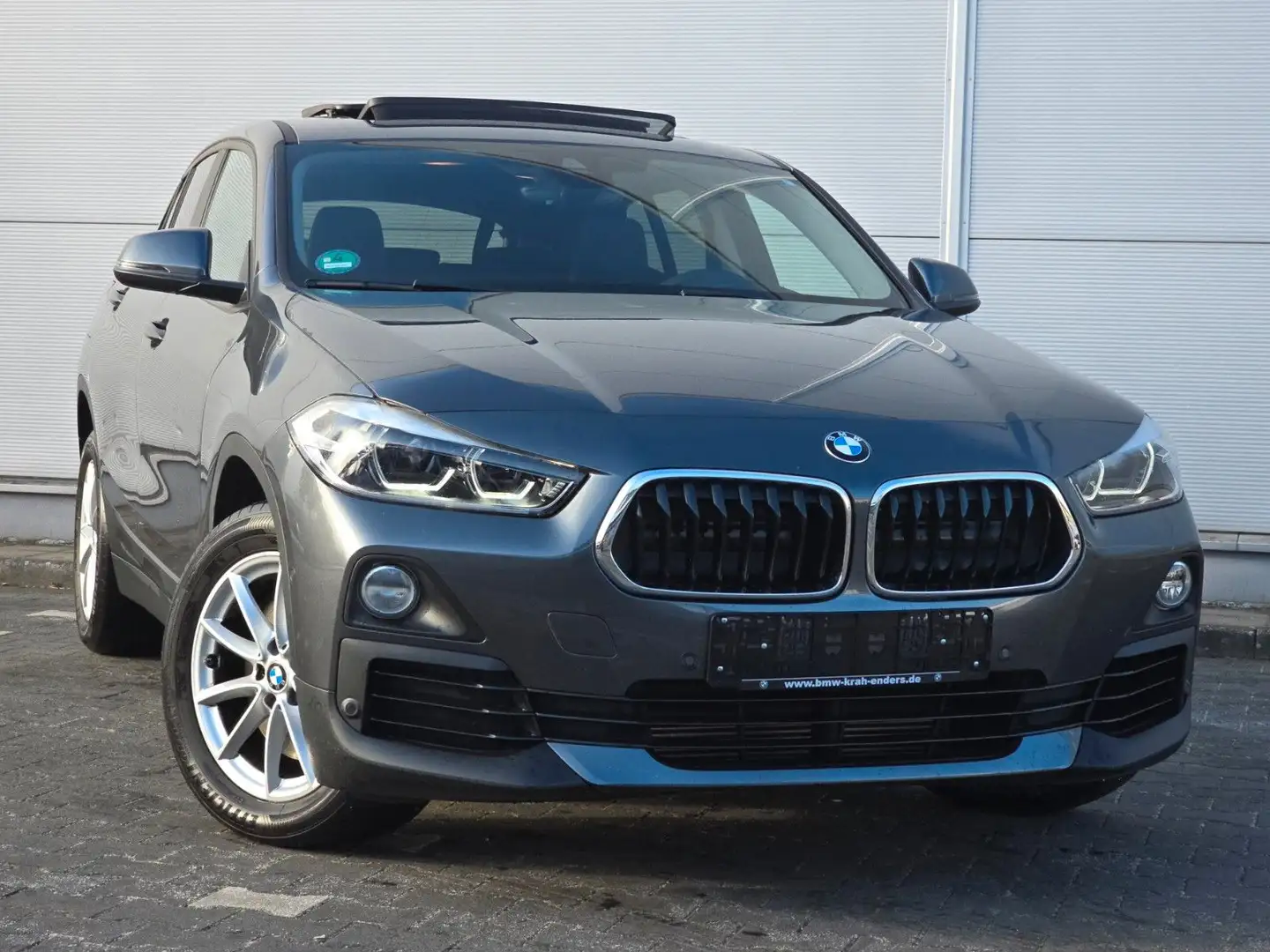 BMW X2 xDrive 20i (Auto./Kamera/Led) Gris - 1