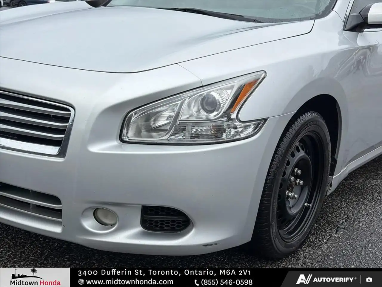 Nissan Maxima снимка Nissan Maxima