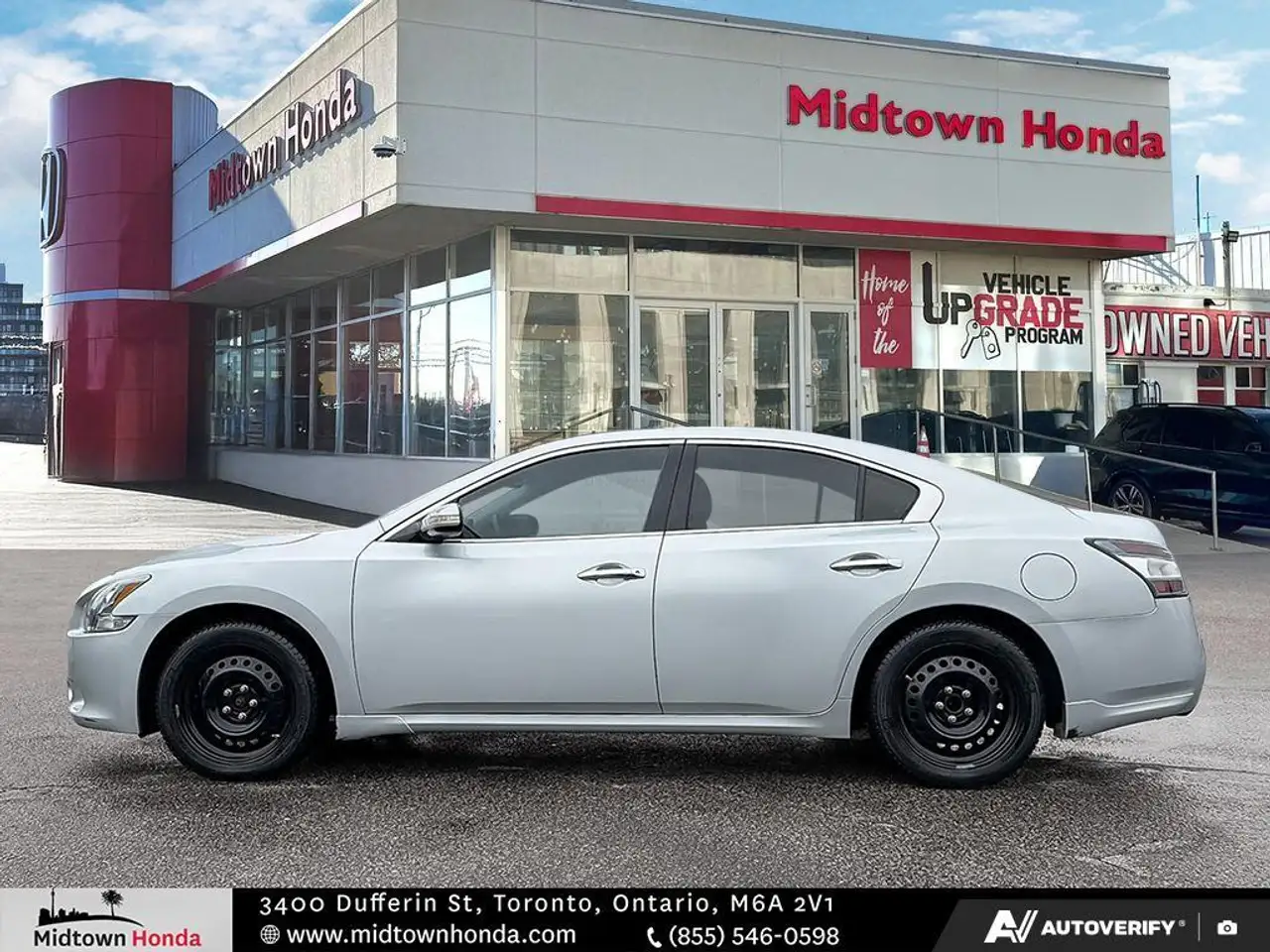 Nissan Maxima снимка Nissan Maxima