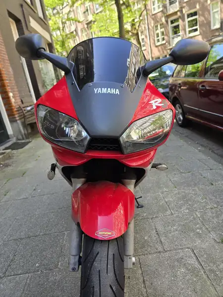 Yamaha YZF-R6 - foto 8