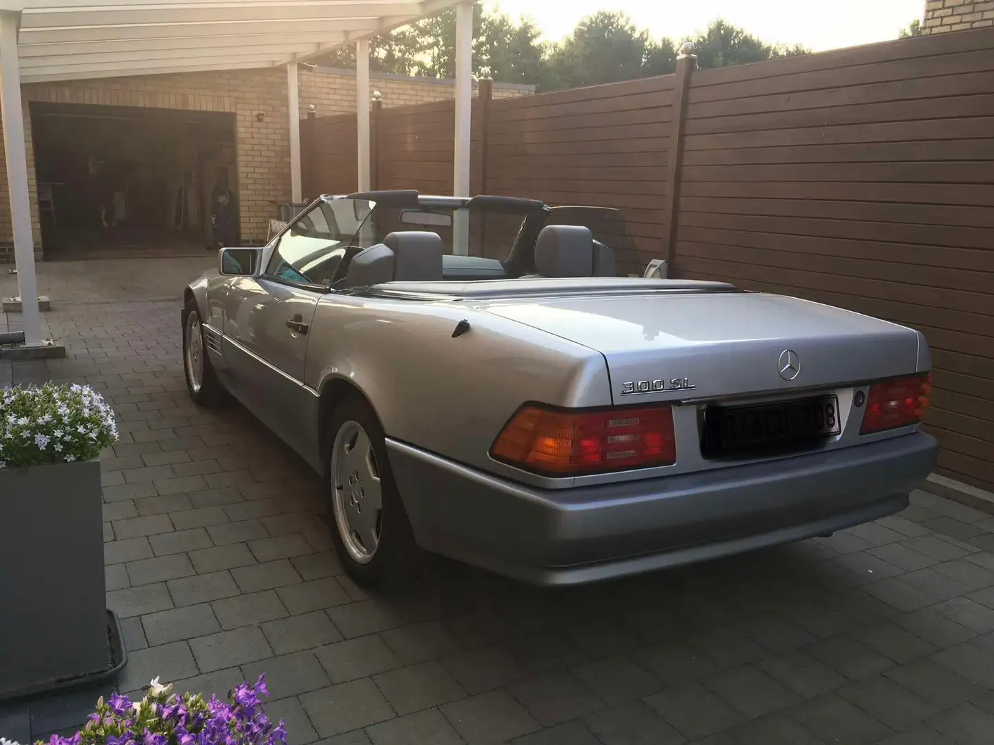 Mercedes-Benz 300 Argintiu - 1