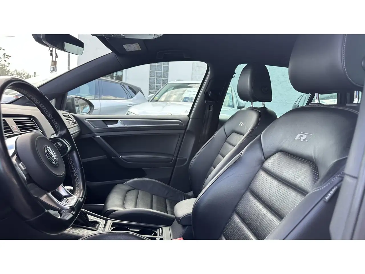 Volkswagen Golf Standard Model — photo 16