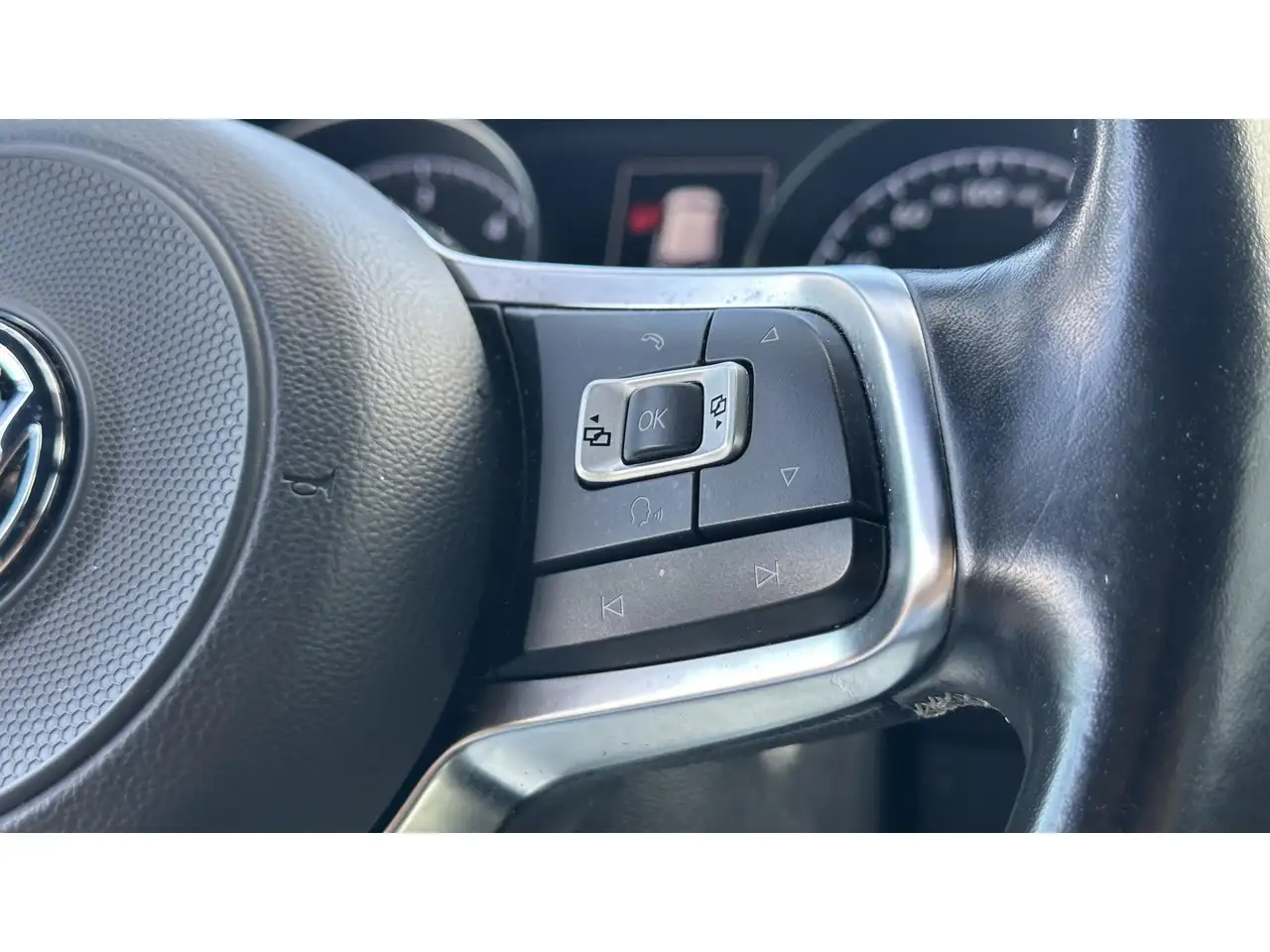 Volkswagen Golf Standard Model — photo 14
