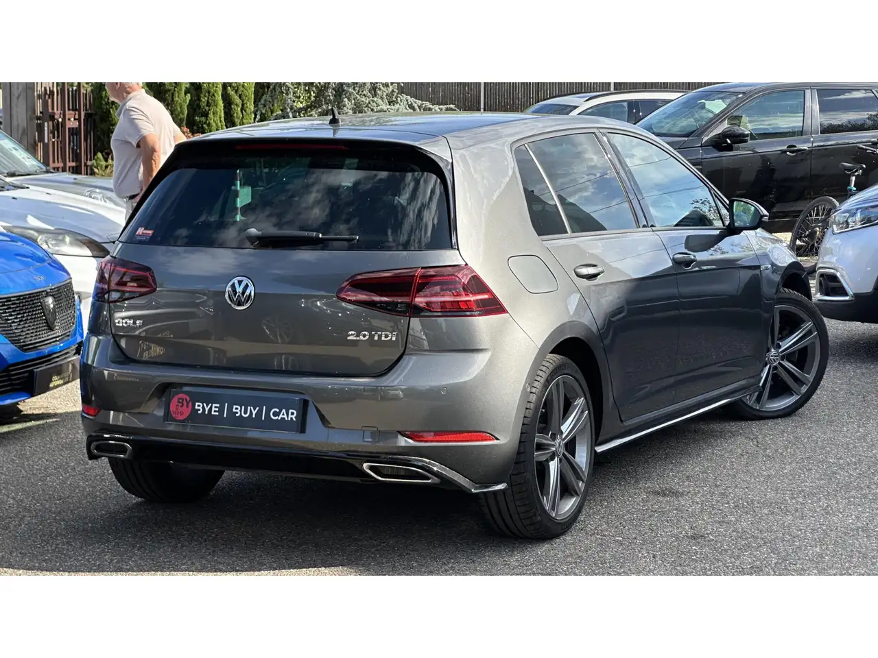 Volkswagen Golf Standard Model — photo 2