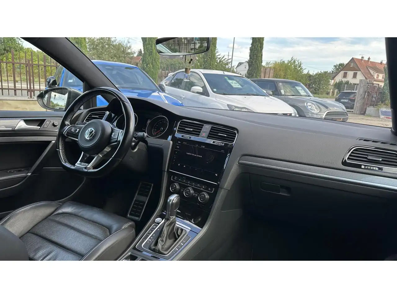 Volkswagen Golf Standard Model — photo 9