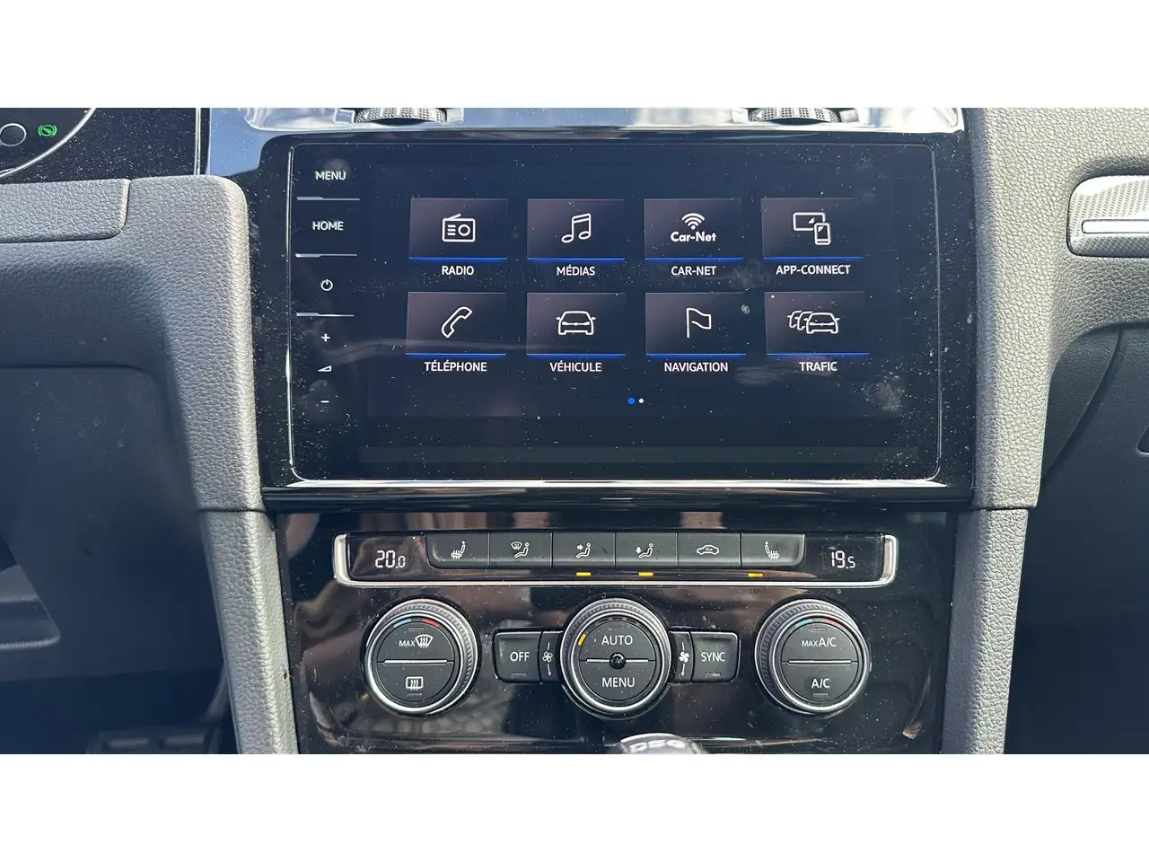 Volkswagen Golf Standard Model — photo 22