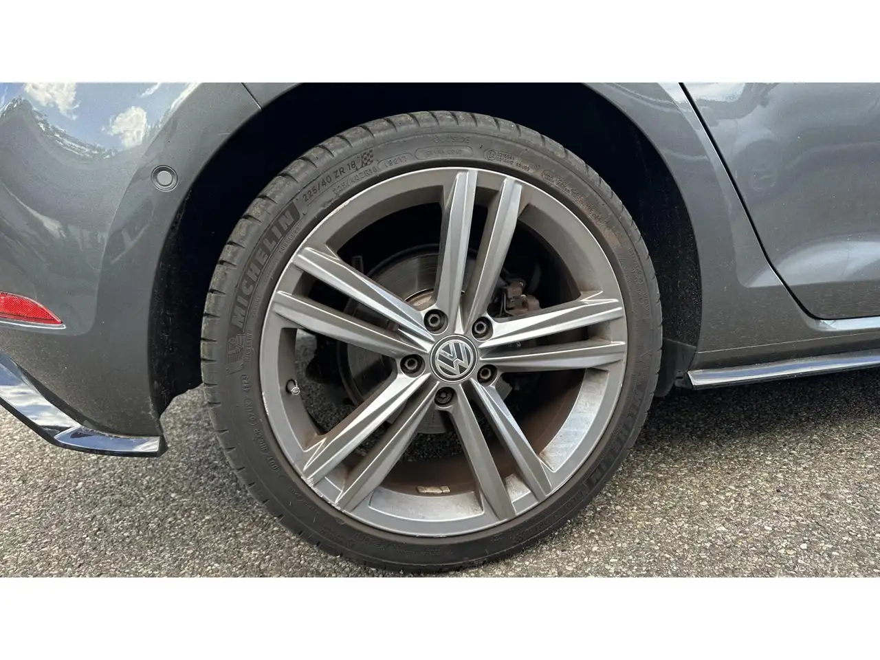 Volkswagen Golf Standard Model — photo 30