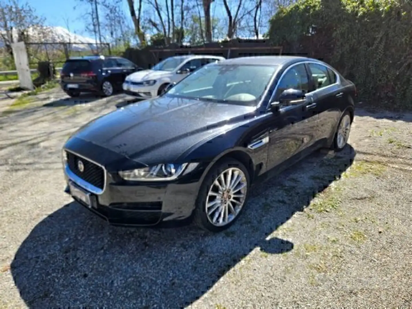 Jaguar XE XE 2.0 D Turbo aut. R-Sport Negro - 2