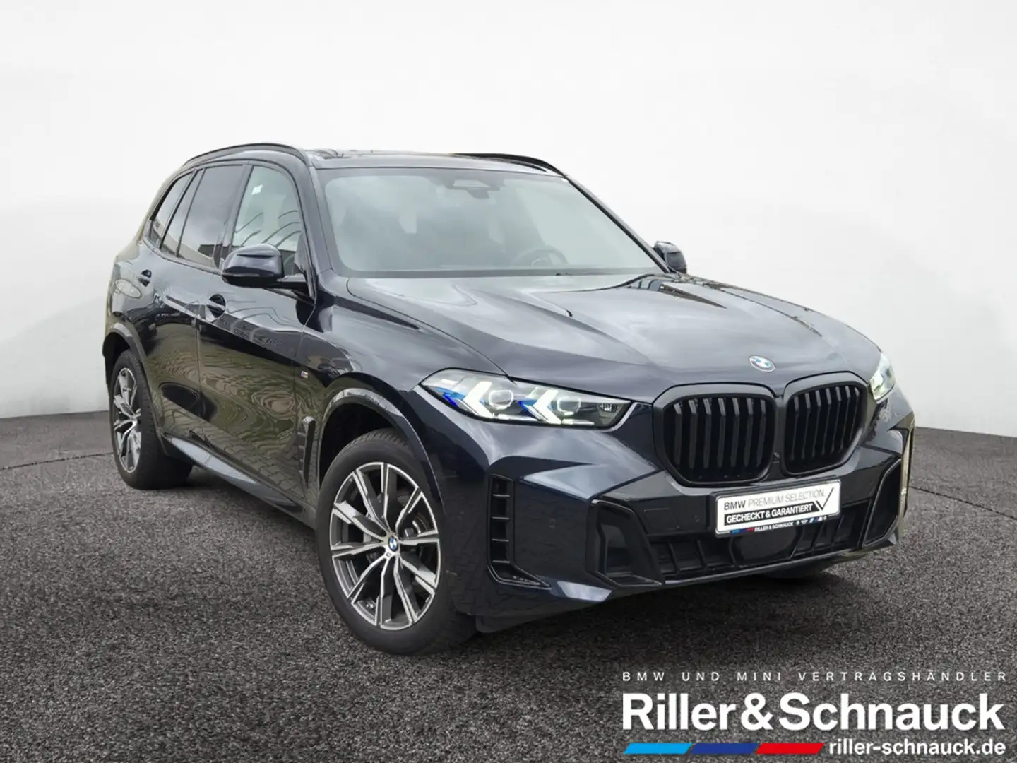 BMW X5 xDrive 40i M-Sport PANO+AHK+ACC+HUD+360°KA Schwarz - 2