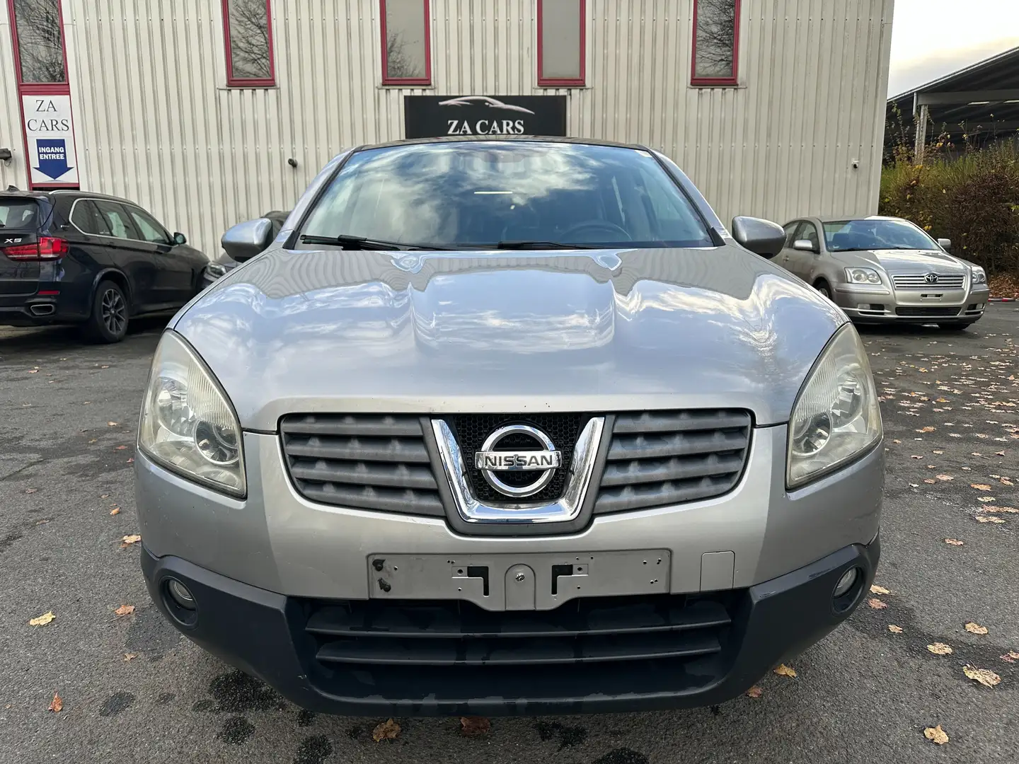 Nissan Qashqai Qashqai 1.6i 2WD Tekna Gris - 2