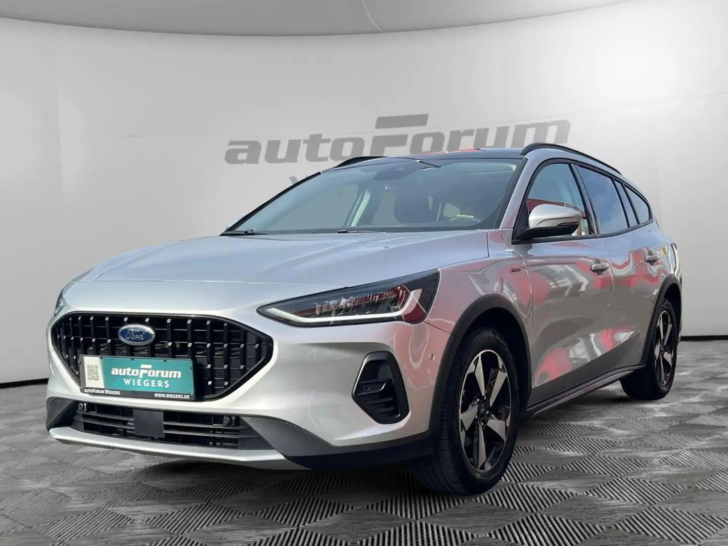 Ford Focus Turnier 1.0 MHEV Active Aut.+Pano+Kamera+N Argent - 2