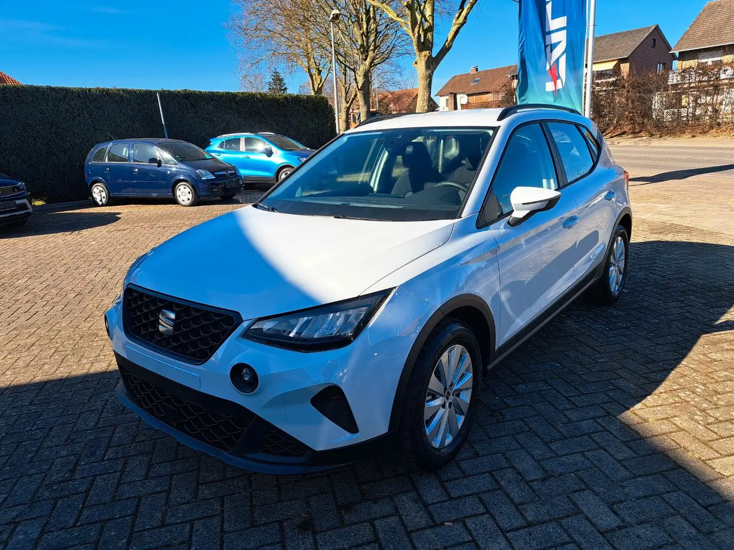 SEAT Arona Style DSG Blanc - 1