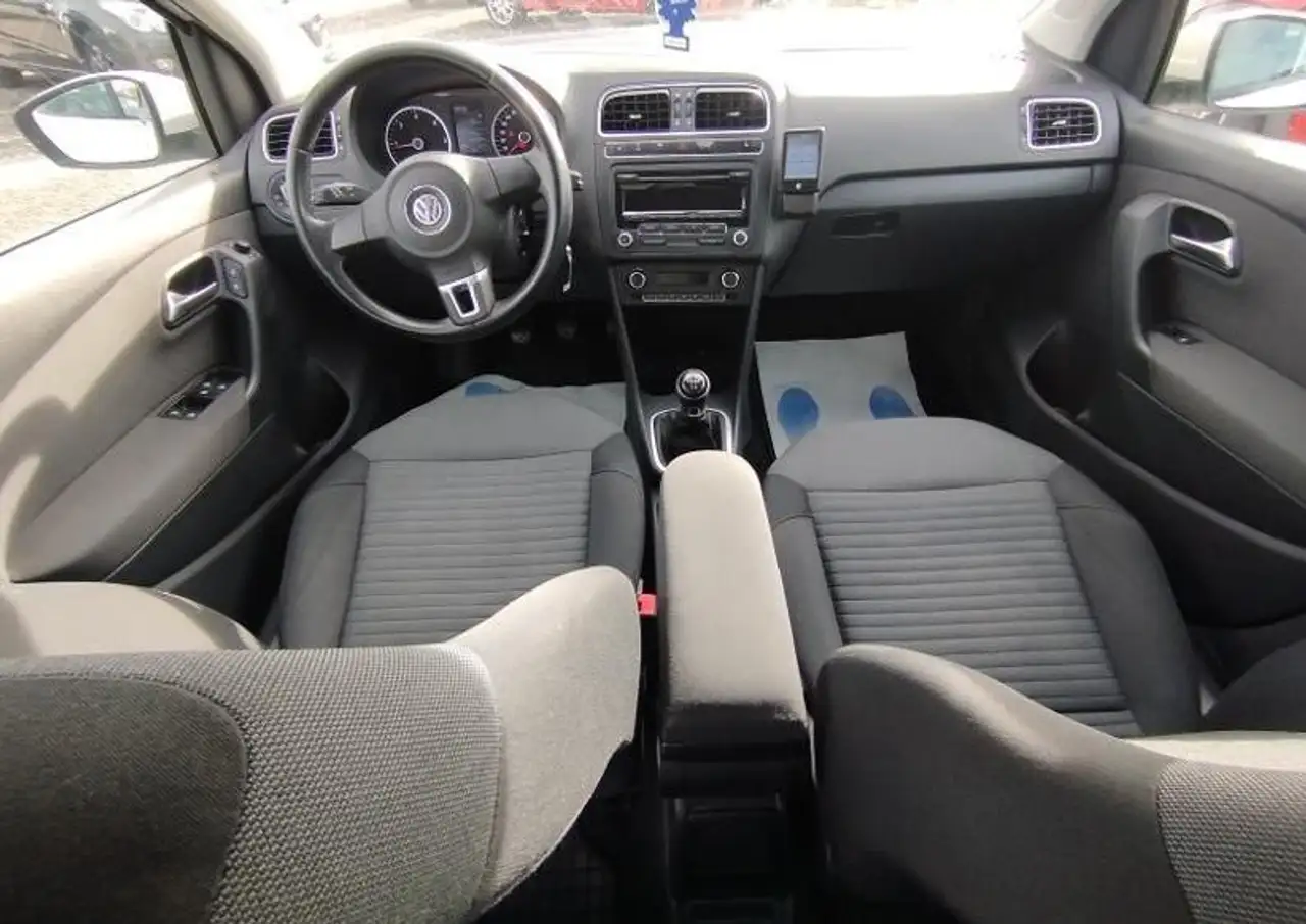 Volkswagen Polo Cross — photo 5