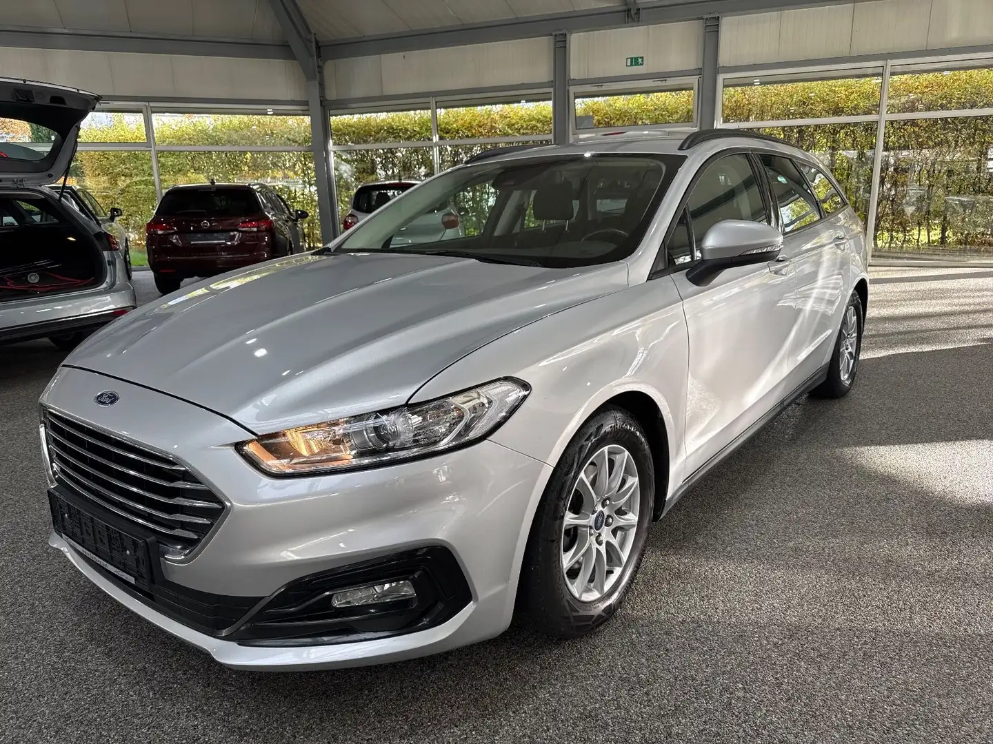 Ford Mondeo Tur 2.0EcoBlue Trend AHK AppleCar 1.Hand - 1