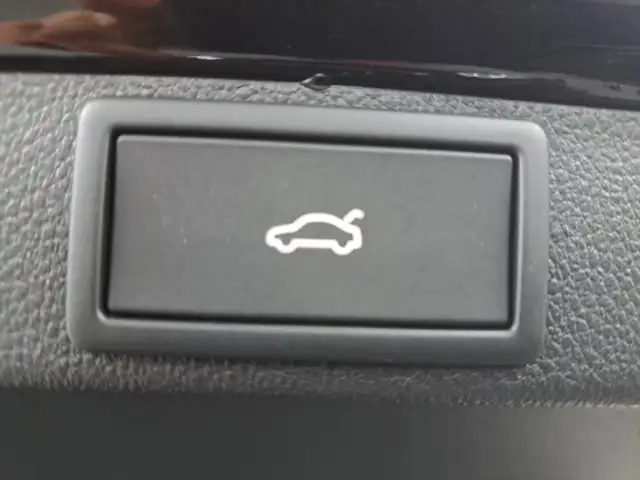 Skoda Octavia view 8