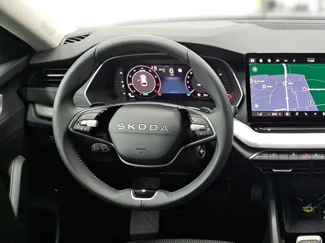 Skoda Octavia view 14
