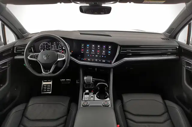 Volkswagen Touareg 3.0 V6 R-Line 4Mo|IQ.DRIVE|HUD|Luft|AHK 3xKlima AC Ansicht 9