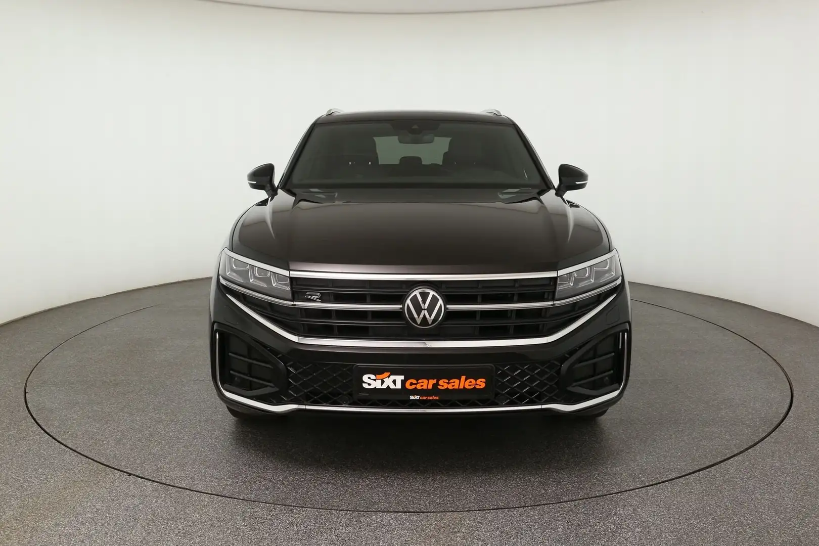 Volkswagen Touareg 3.0 V6 R-Line 4Mo|IQ.DRIVE|HUD|Luft|AHK Schwarz - 2