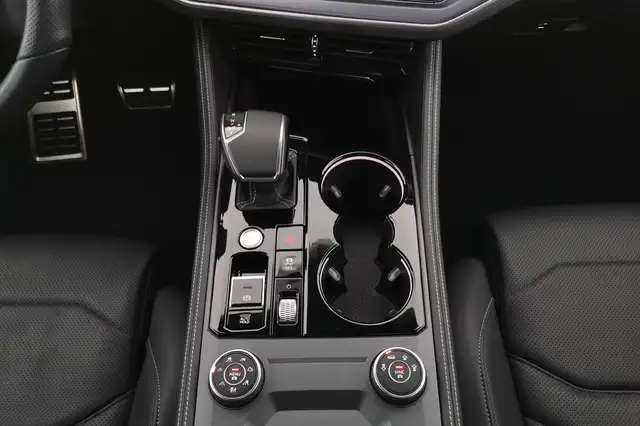 Volkswagen Touareg 3.0 V6 R-Line 4Mo|IQ.DRIVE|HUD|Luft|AHK 3xKlima AC Ansicht 13