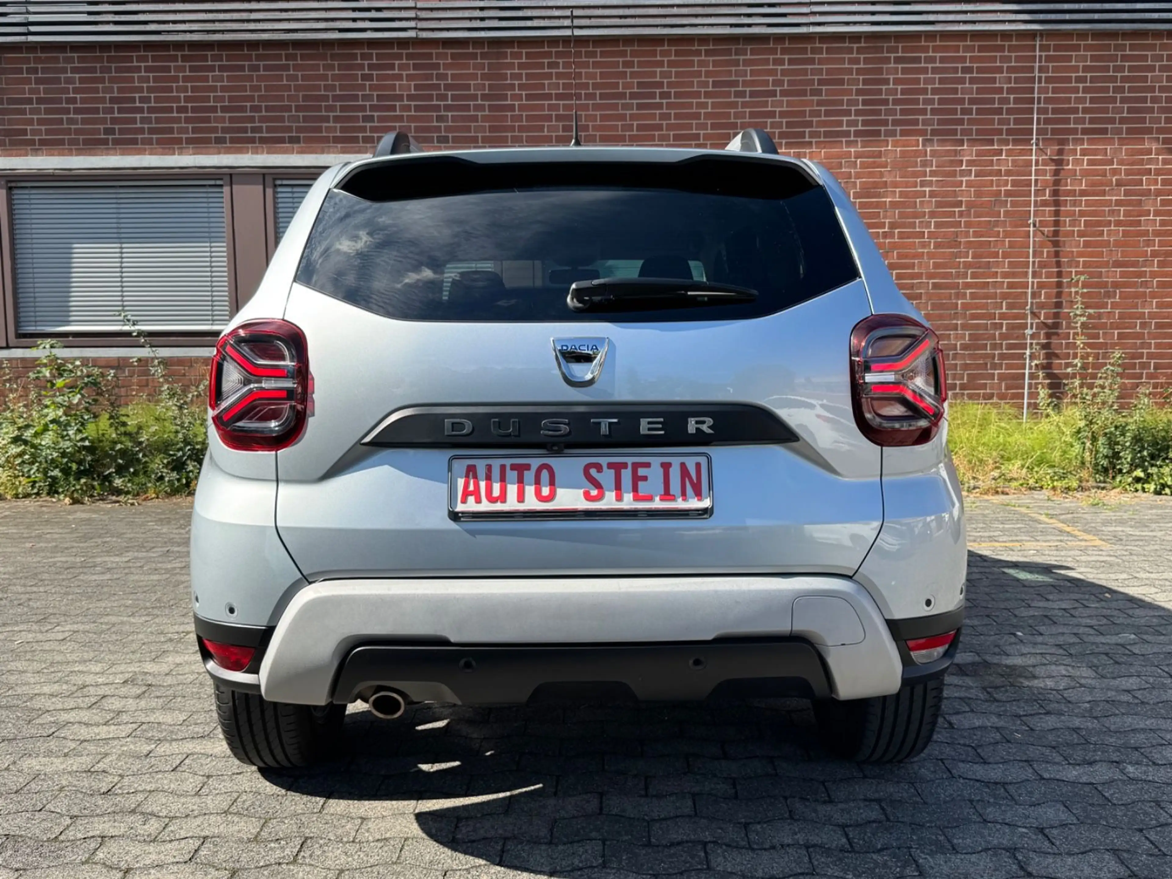 Dacia Duster II Prestige+ *360°*NAVI*SHZ*LPG*TEMPO* — photo 6