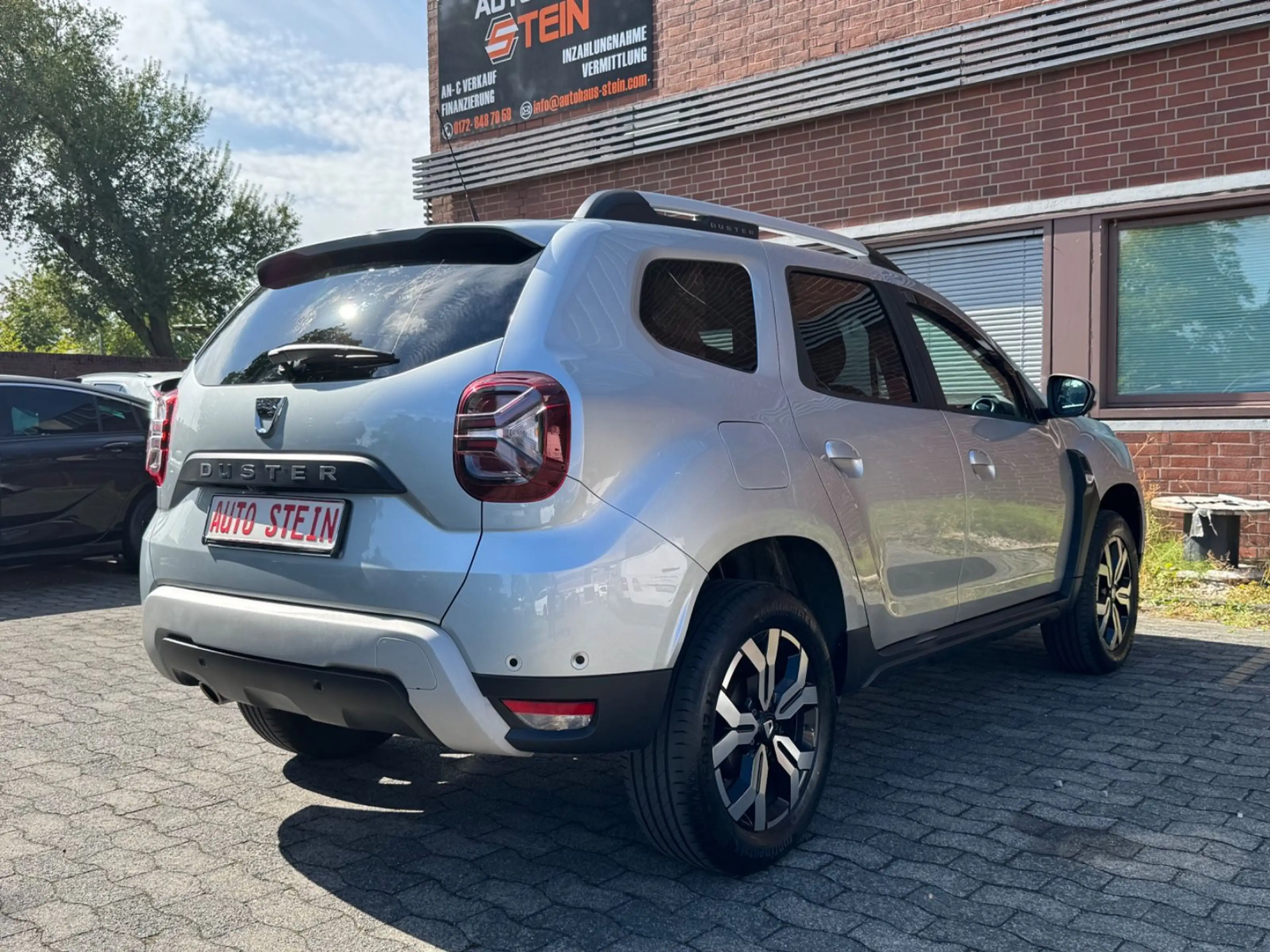 Dacia Duster II Prestige+ *360°*NAVI*SHZ*LPG*TEMPO* — photo 5