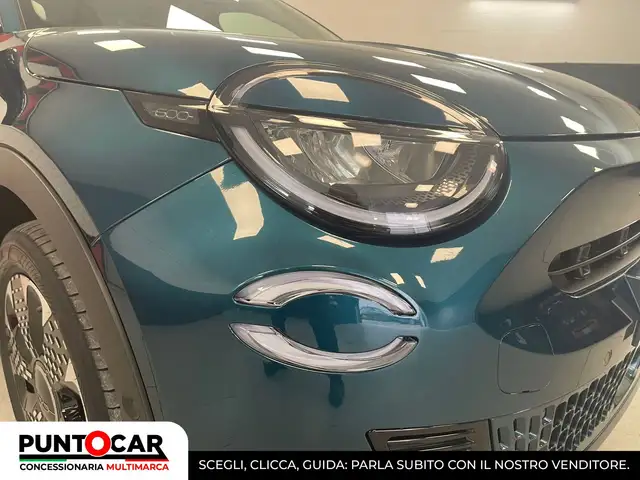 Fiat 600 view 10