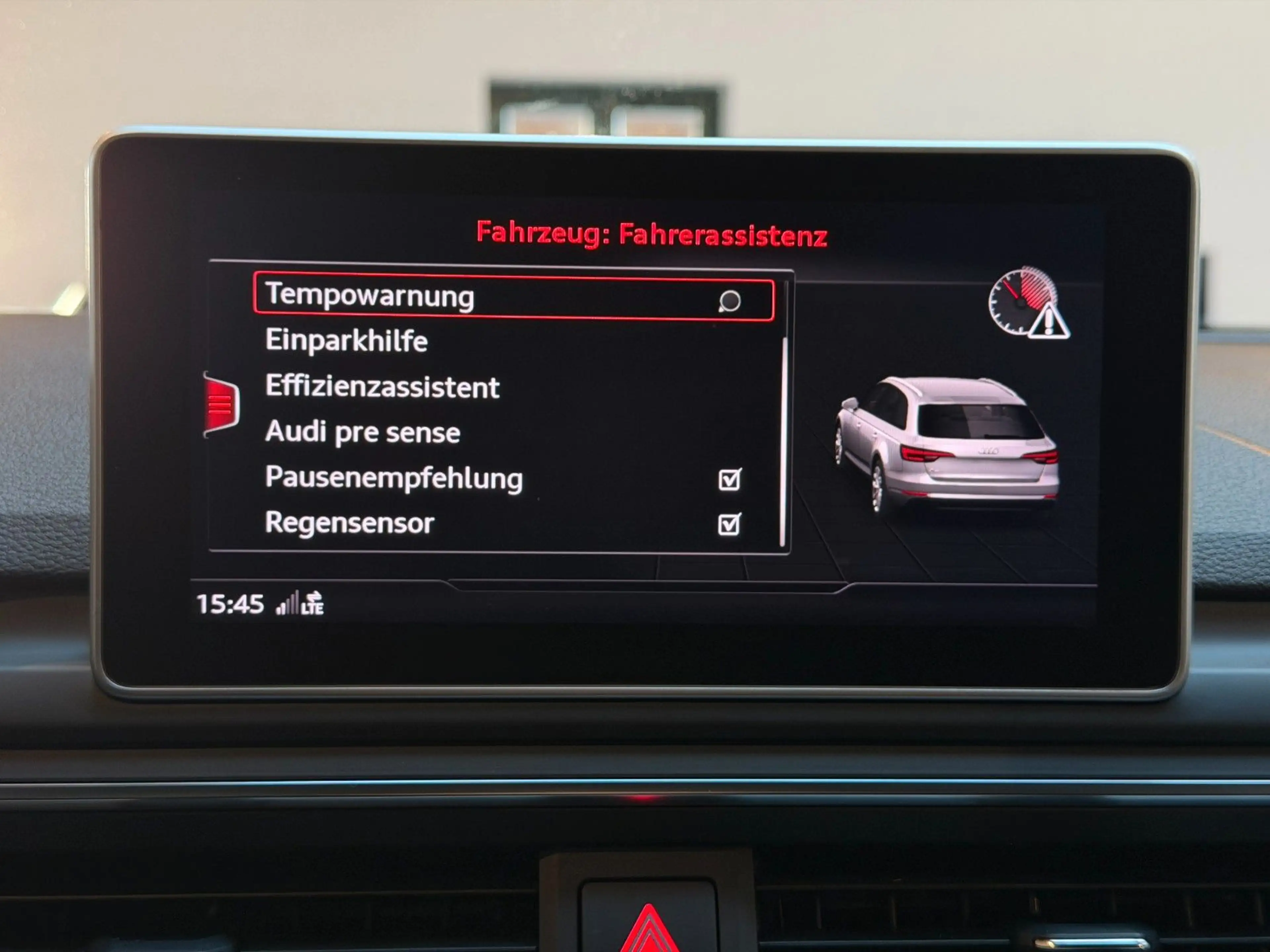 Audi A4 Avant 2.0 TDI S-tronic LEDER/XEN/NAV/ASISST+ — photo 15