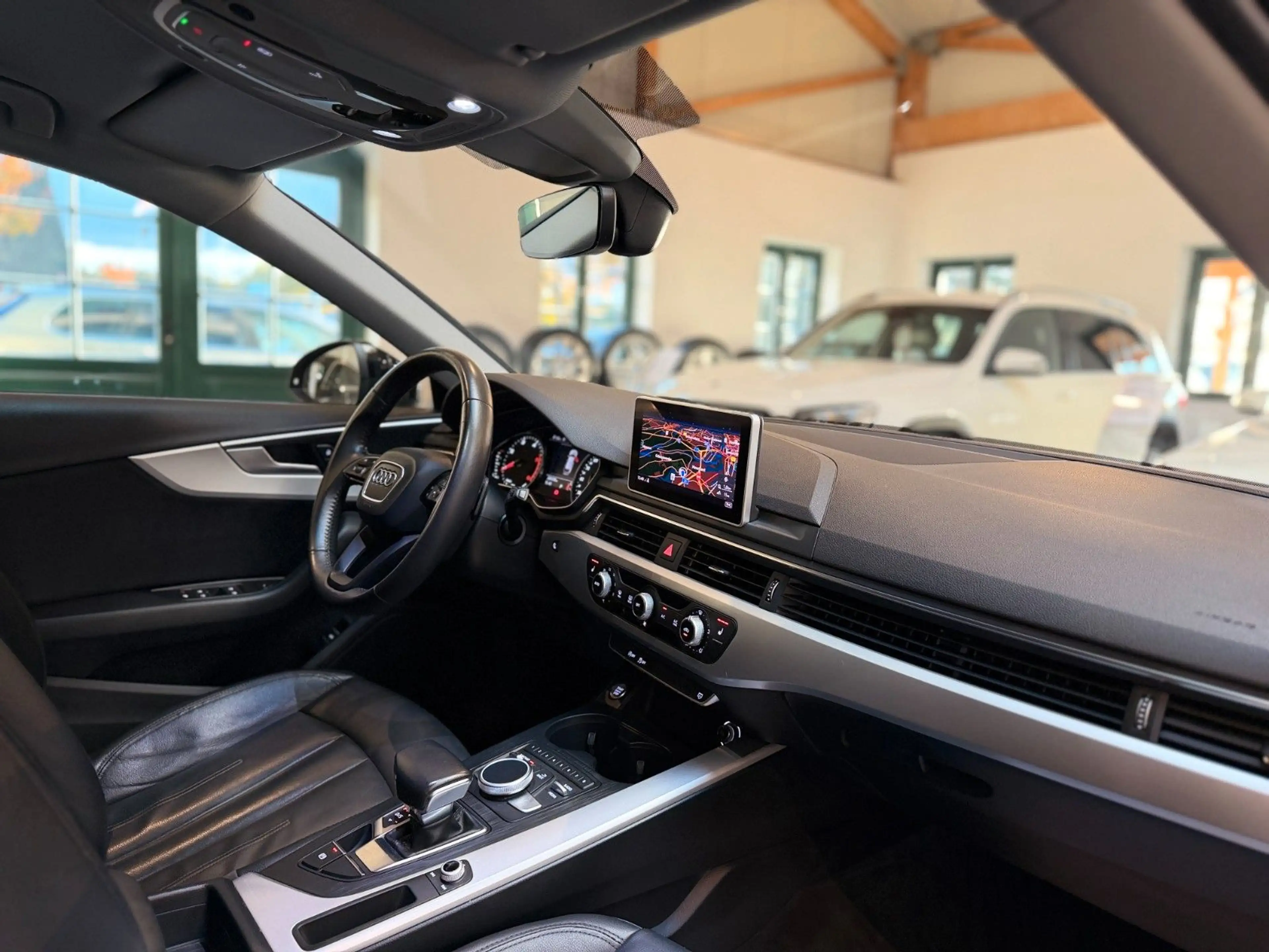 Audi A4 Avant 2.0 TDI S-tronic LEDER/XEN/NAV/ASISST+ — photo 7
