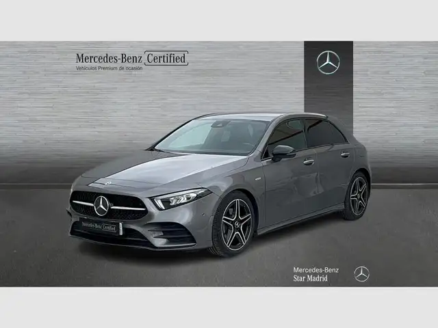 Mercedes-Benz A 200 d