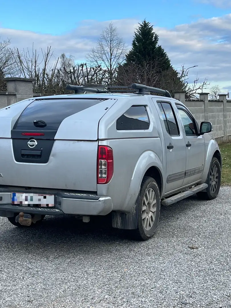 Nissan Navara 3.0L V6 - 2