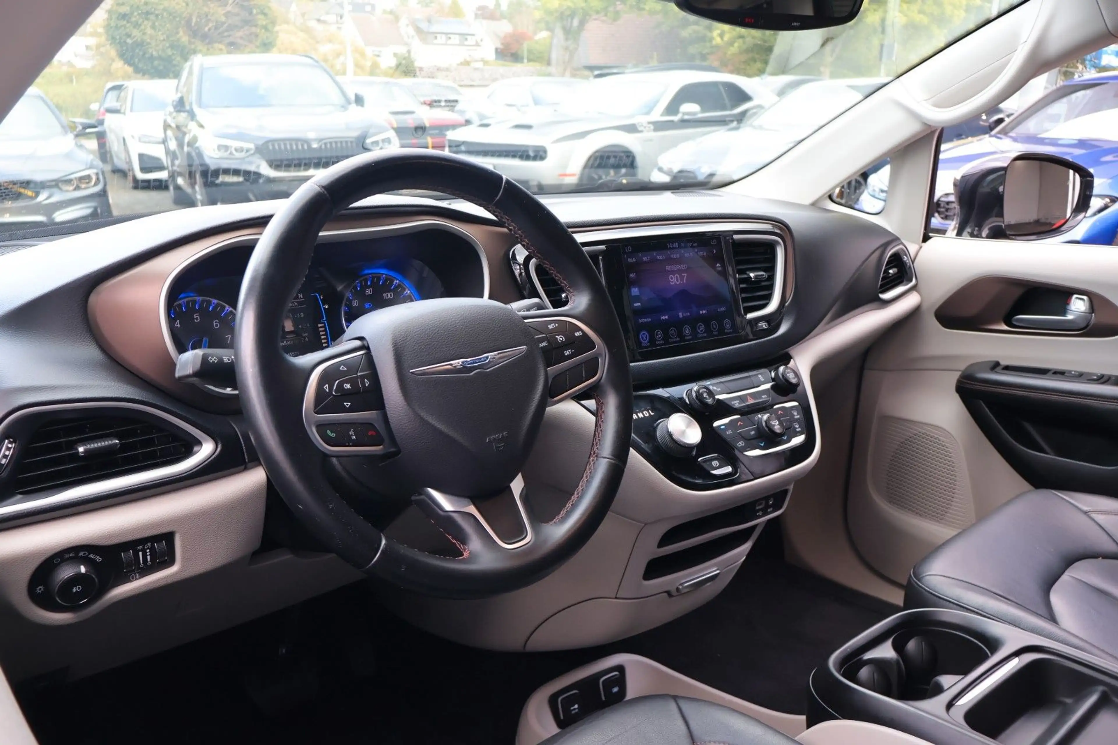 Chrysler Pacifica 3.6L V6/KAMERA/TOTW/PDC/7-SITZER — photo 13