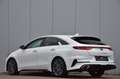 Kia ProCeed / pro_cee'd 1.6 T-GDI GT Trekhaak afn., Camera, JBL, Keyless, Wit - thumbnail 12