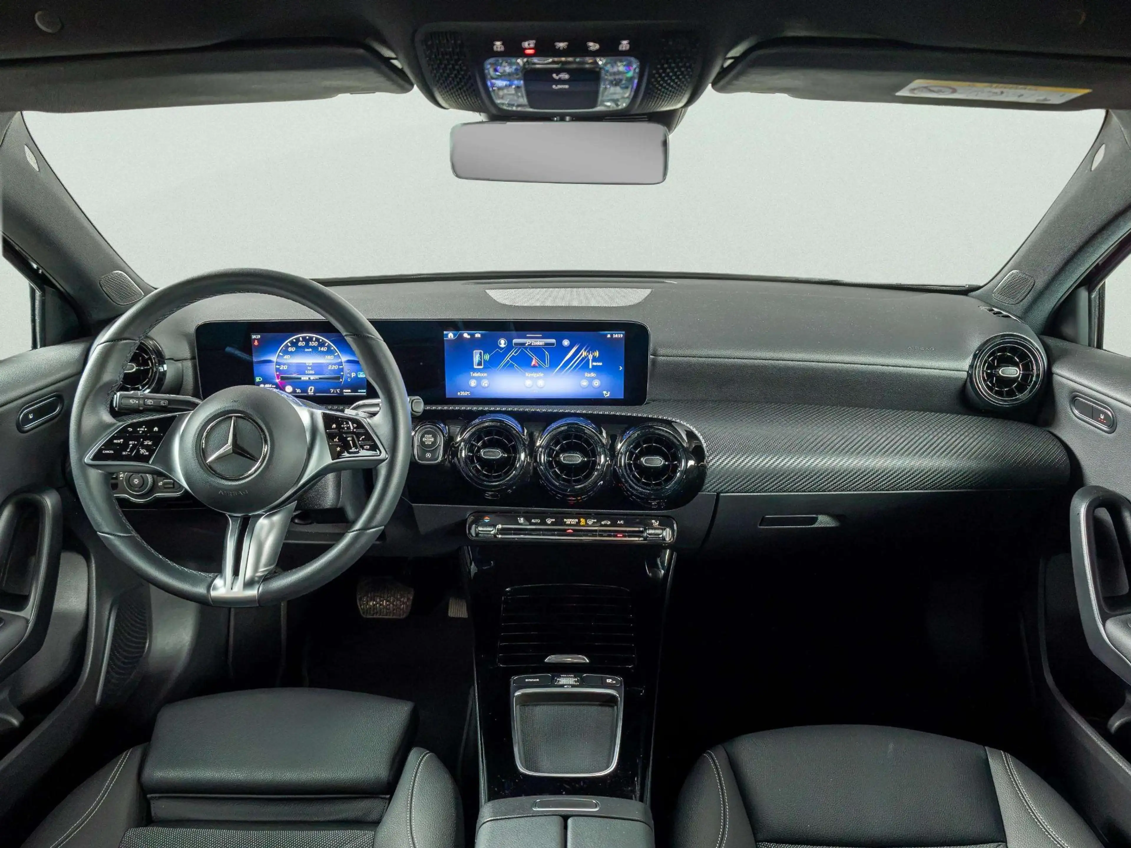 Mercedes-Benz A 180 Hatchback Star Edition — photo 13