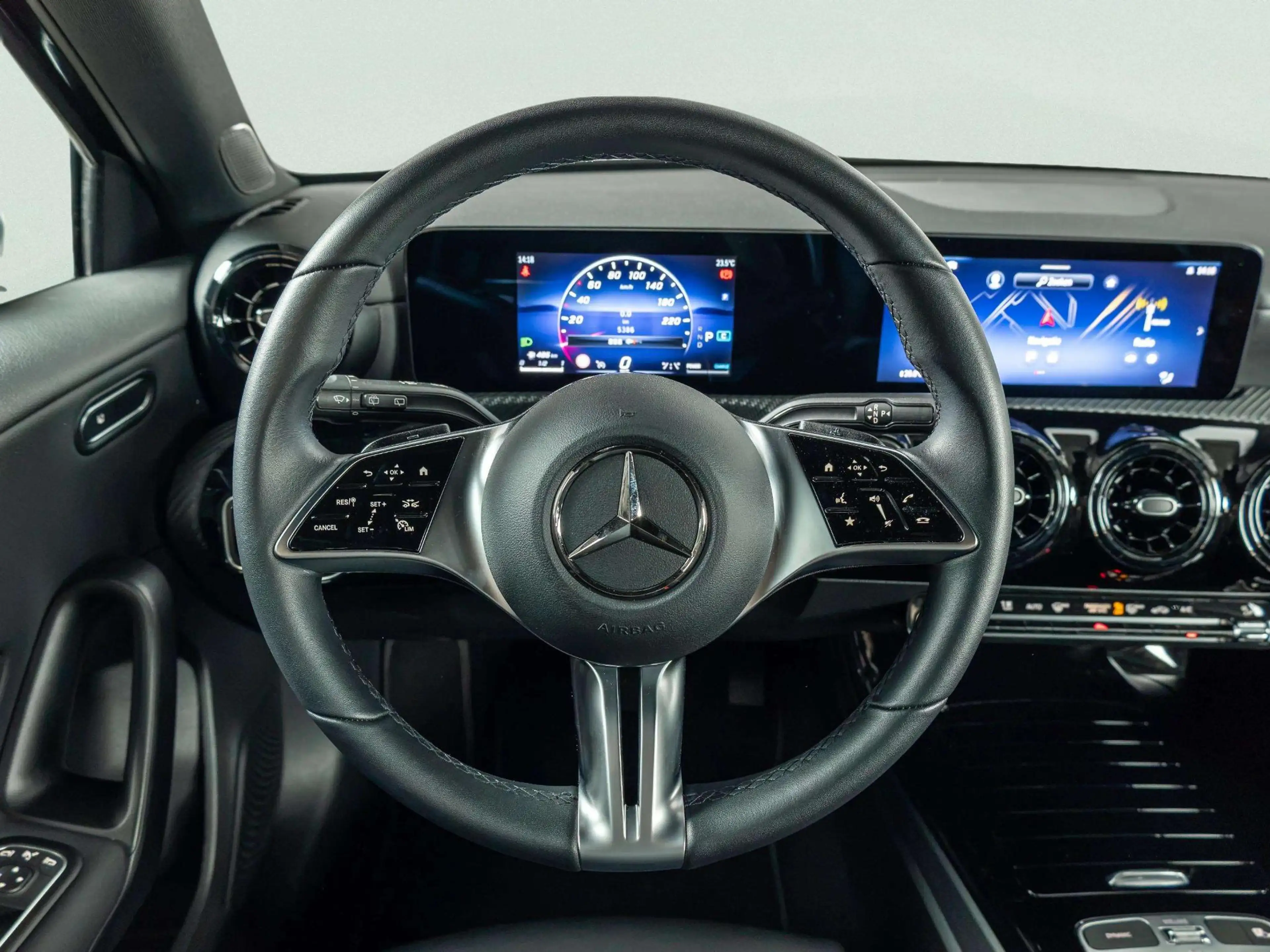 Mercedes-Benz A 180 Hatchback Star Edition — photo 14
